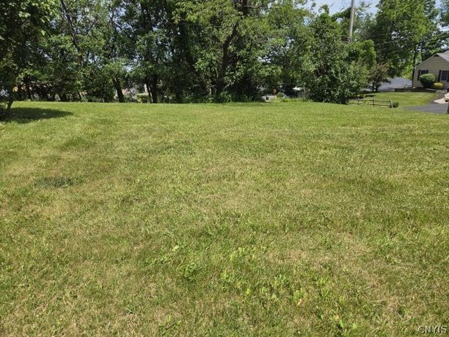4581 Broad Road, Onondaga, NY 13215