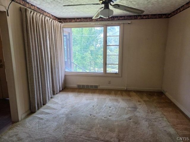 4581 Broad Road, Onondaga, NY 13215