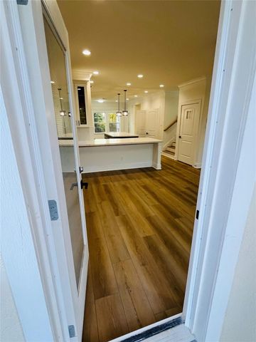 3802 Yale Street, Houston, TX 77018