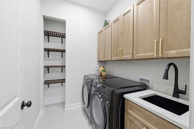 810 Sentinela BLVD, Lehigh Acres, FL 33974