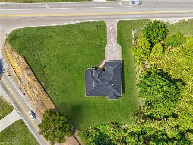 810 Sentinela BLVD, Lehigh Acres, FL 33974