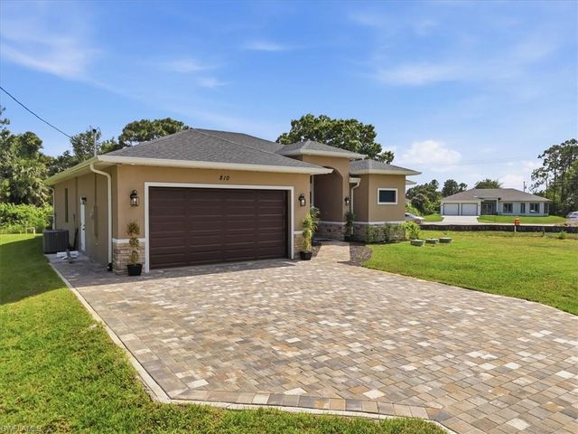 810 Sentinela BLVD, Lehigh Acres, FL 33974