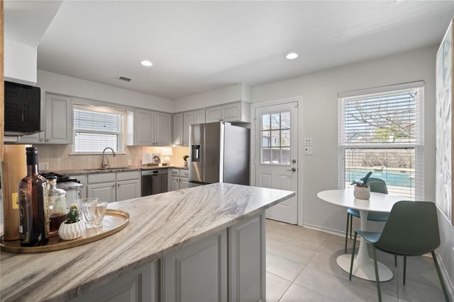 6211 Marquita Avenue, Dallas, TX 75214