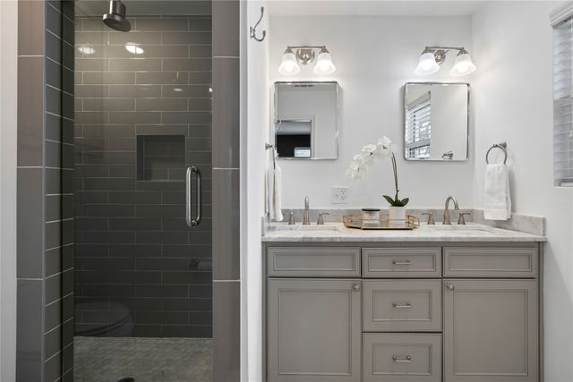 6211 Marquita Avenue, Dallas, TX 75214