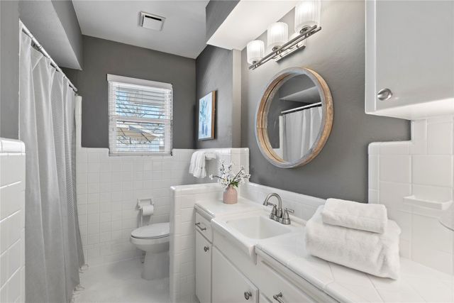 6211 Marquita Avenue, Dallas, TX 75214