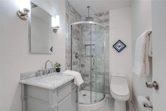 6211 Marquita Avenue, Dallas, TX 75214