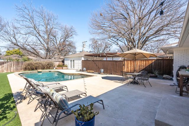 6211 Marquita Avenue, Dallas, TX 75214