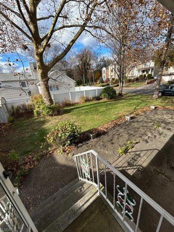 52 N 7Th St, Kenilworth Boro, NJ 07033