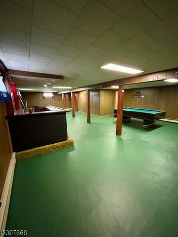 52 N 7Th St, Kenilworth Boro, NJ 07033