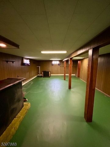 52 N 7Th St, Kenilworth Boro, NJ 07033