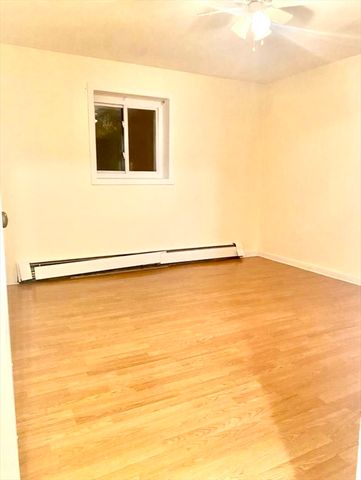 66 Bryon Rd 5, Boston, MA 02467