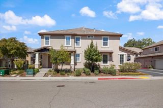301 Blossom Rock Ln #53, Folsom, CA 95630