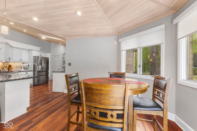 1126 Timber Climb Drive, Avon, IN 46123