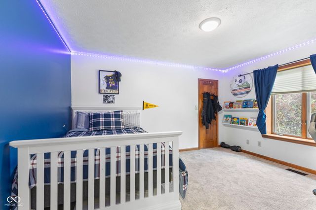 1126 Timber Climb Drive, Avon, IN 46123