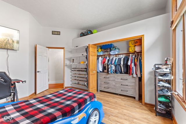 1126 Timber Climb Drive, Avon, IN 46123