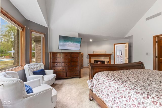 1126 Timber Climb Drive, Avon, IN 46123