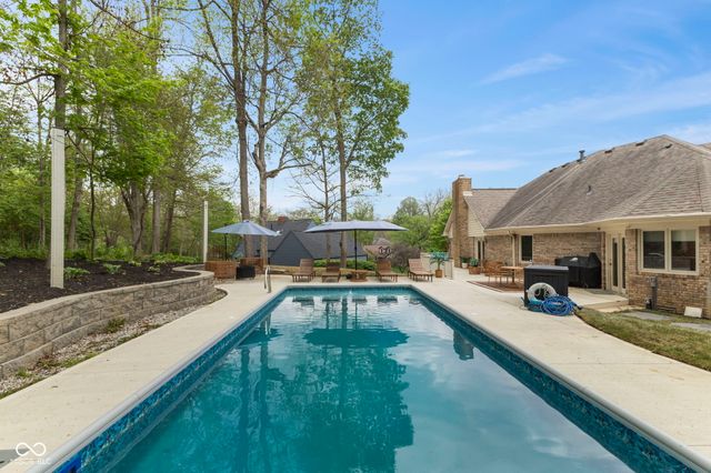 1126 Timber Climb Drive, Avon, IN 46123