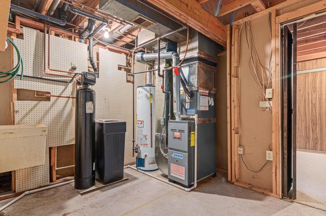 3907 Conroy Trail, Inver Grove Heights, MN 55076