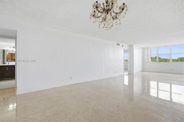 2521 NW 104th Ave 302, Sunrise, FL 33322