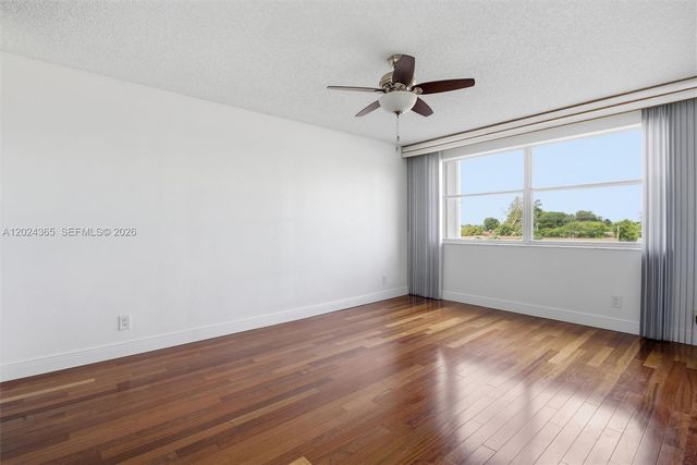 2521 NW 104th Ave 302, Sunrise, FL 33322