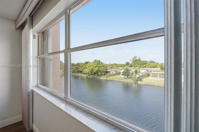 2521 NW 104th Ave 302, Sunrise, FL 33322