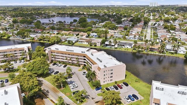 2521 NW 104th Ave 302, Sunrise, FL 33322