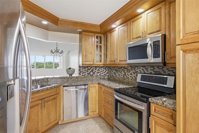 2521 NW 104th Ave 302, Sunrise, FL 33322