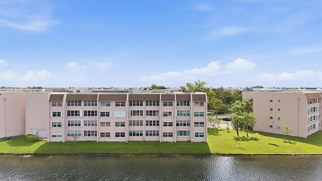 2521 NW 104th Ave 302, Sunrise, FL 33322