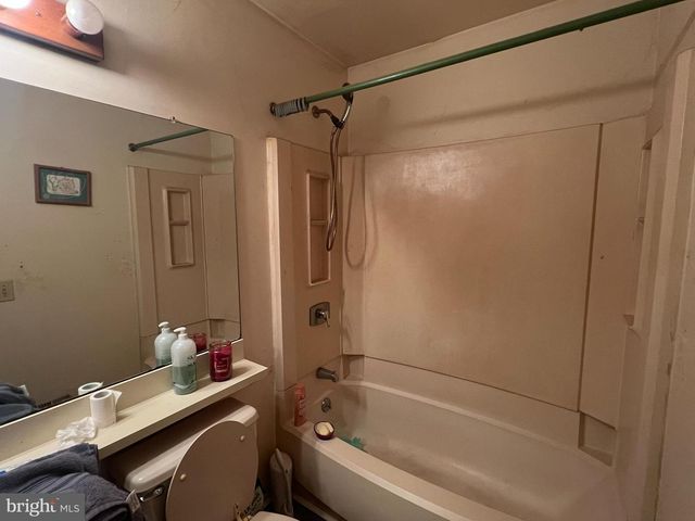 152 CLUB PL, Galloway, NJ 08205