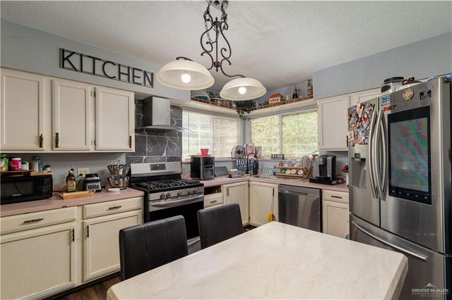 117 W Pierce Avenue, Harlingen, TX 78550