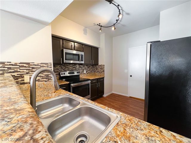 45 Maleena Mesa Street 1215, Henderson, NV 89074