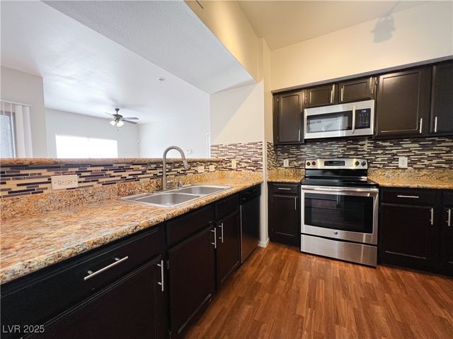 45 Maleena Mesa Street 1215, Henderson, NV 89074