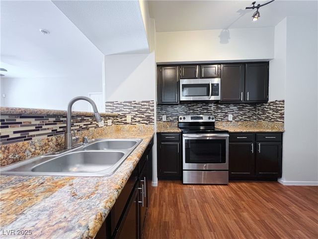 45 Maleena Mesa Street 1215, Henderson, NV 89074