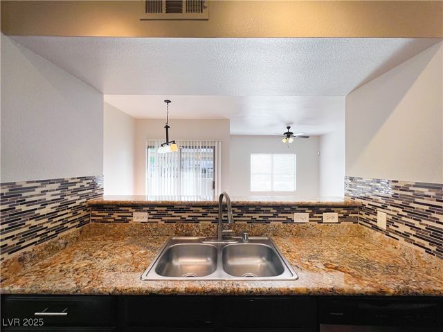 45 Maleena Mesa Street 1215, Henderson, NV 89074