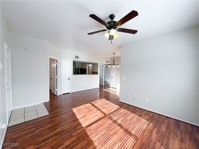 45 Maleena Mesa Street 1215, Henderson, NV 89074