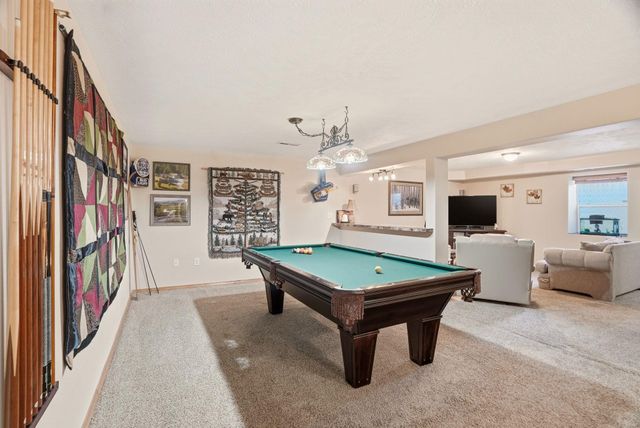 6211 N Blue Skies Ln, Newman Lake, WA 99025