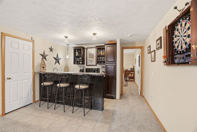 6211 N Blue Skies Ln, Newman Lake, WA 99025