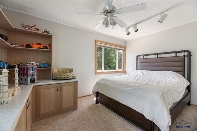 729 LAZELLE, Sturgis, SD 57785