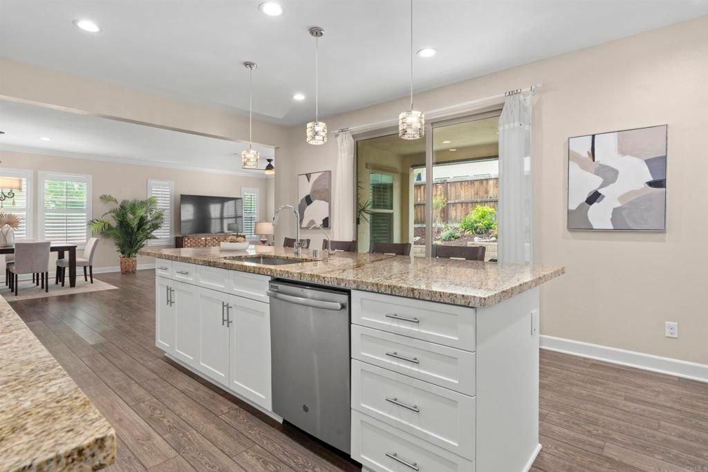 Image 19 of property listing at 1077 Calle Pilares, Chula Vista, CA 91913