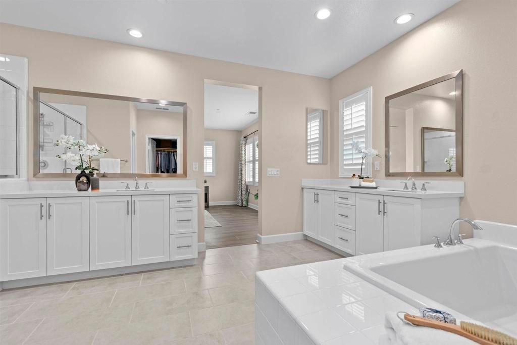 Image 32 of property listing at 1077 Calle Pilares, Chula Vista, CA 91913