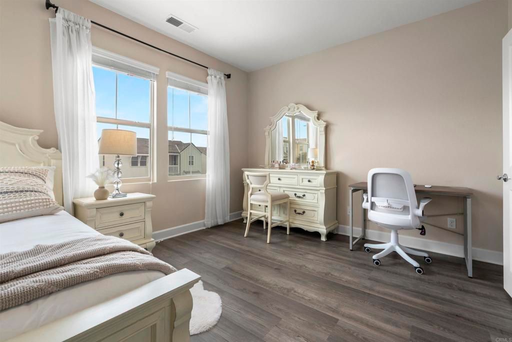 Image 40 of property listing at 1077 Calle Pilares, Chula Vista, CA 91913