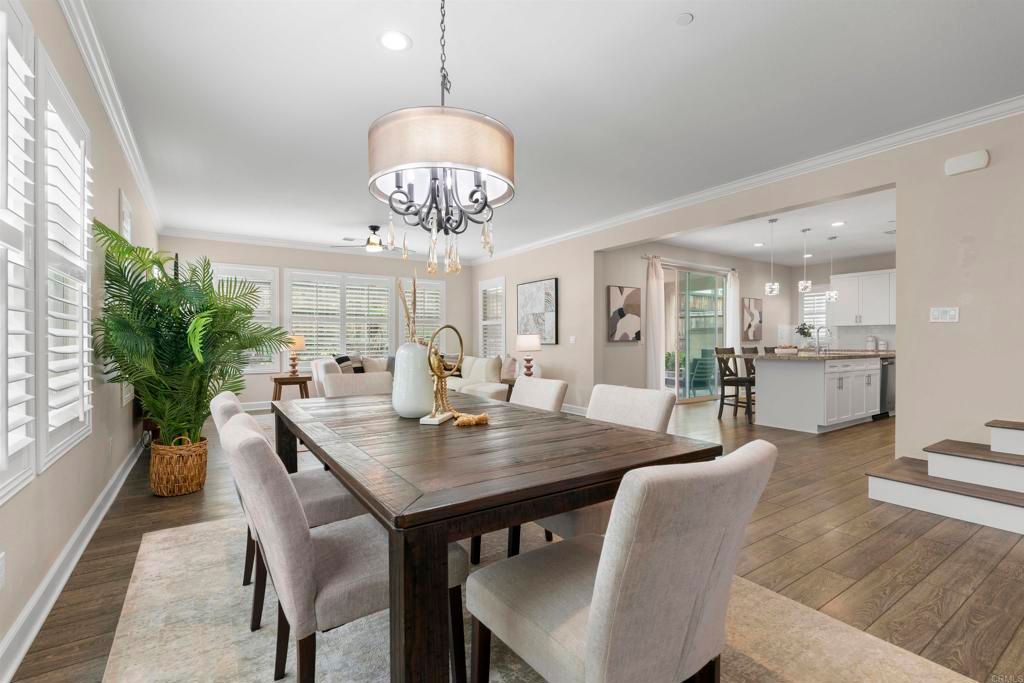 Image 7 of property listing at 1077 Calle Pilares, Chula Vista, CA 91913