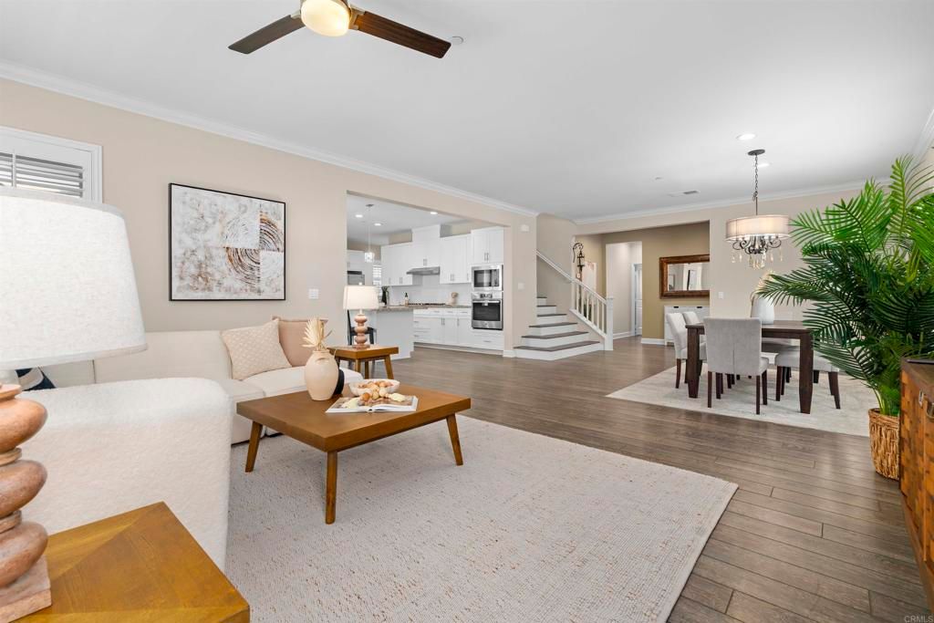 Image 8 of property listing at 1077 Calle Pilares, Chula Vista, CA 91913