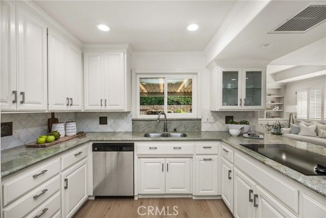 17442 Amaganset Way, Tustin, CA 92780