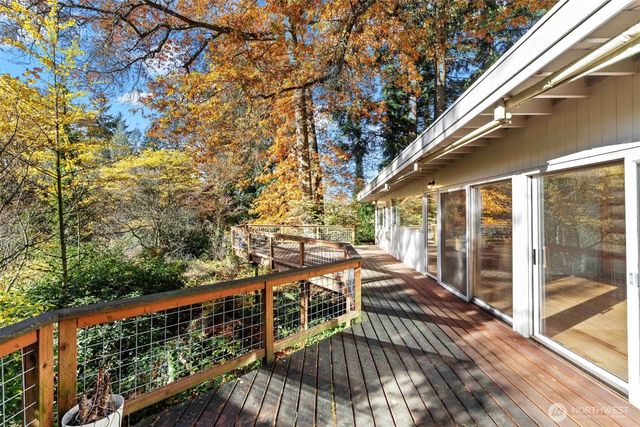 12117 SE 26th Street, Bellevue, WA 98005