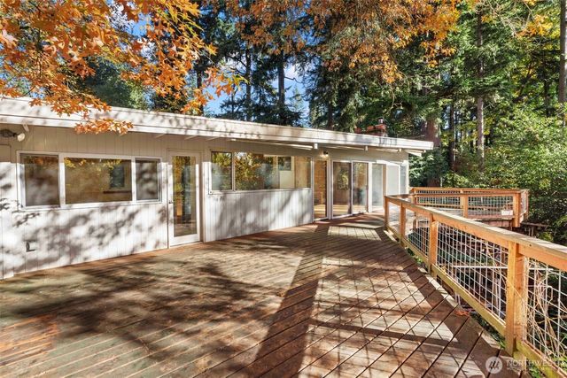 12117 SE 26th Street, Bellevue, WA 98005
