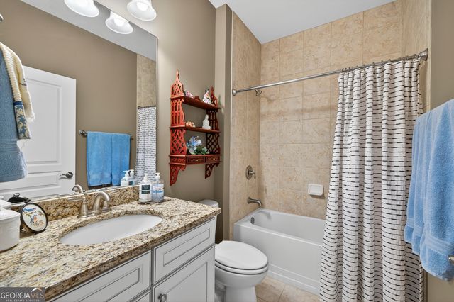 1050 DOCKSIDE Place, Greensboro, GA 30642