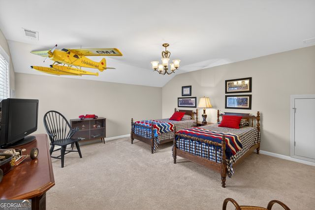 1050 DOCKSIDE Place, Greensboro, GA 30642