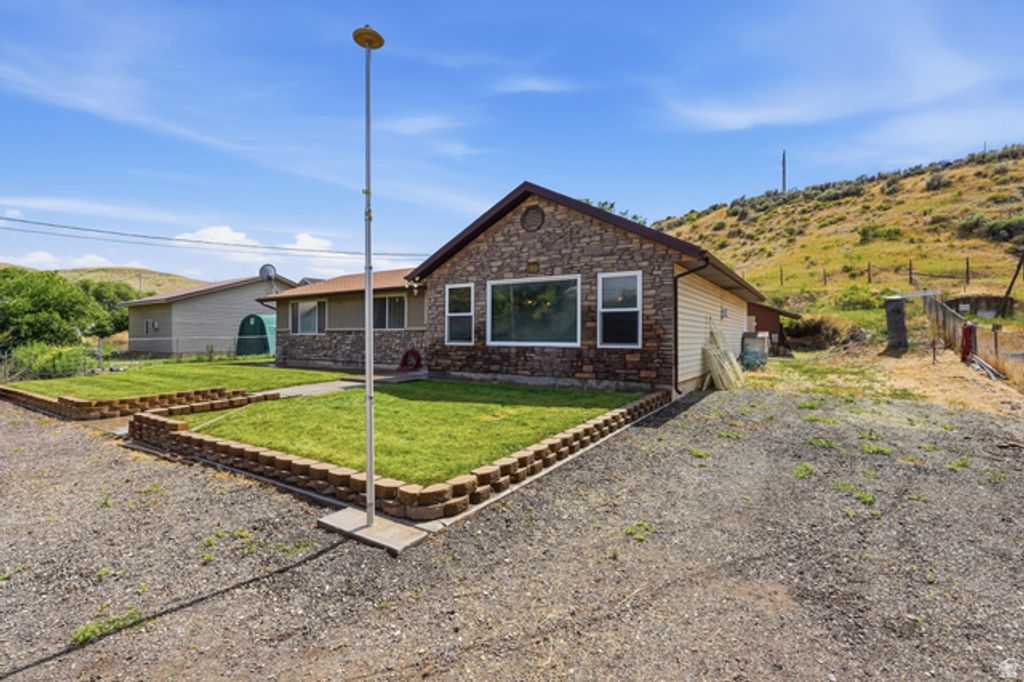 185 N MORGAN VALLEY DR, Morgan, UT 84050 — photo 3
