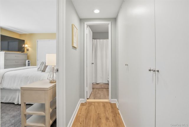 280 Atlantic Ave 310, East Rockaway, NY 11518